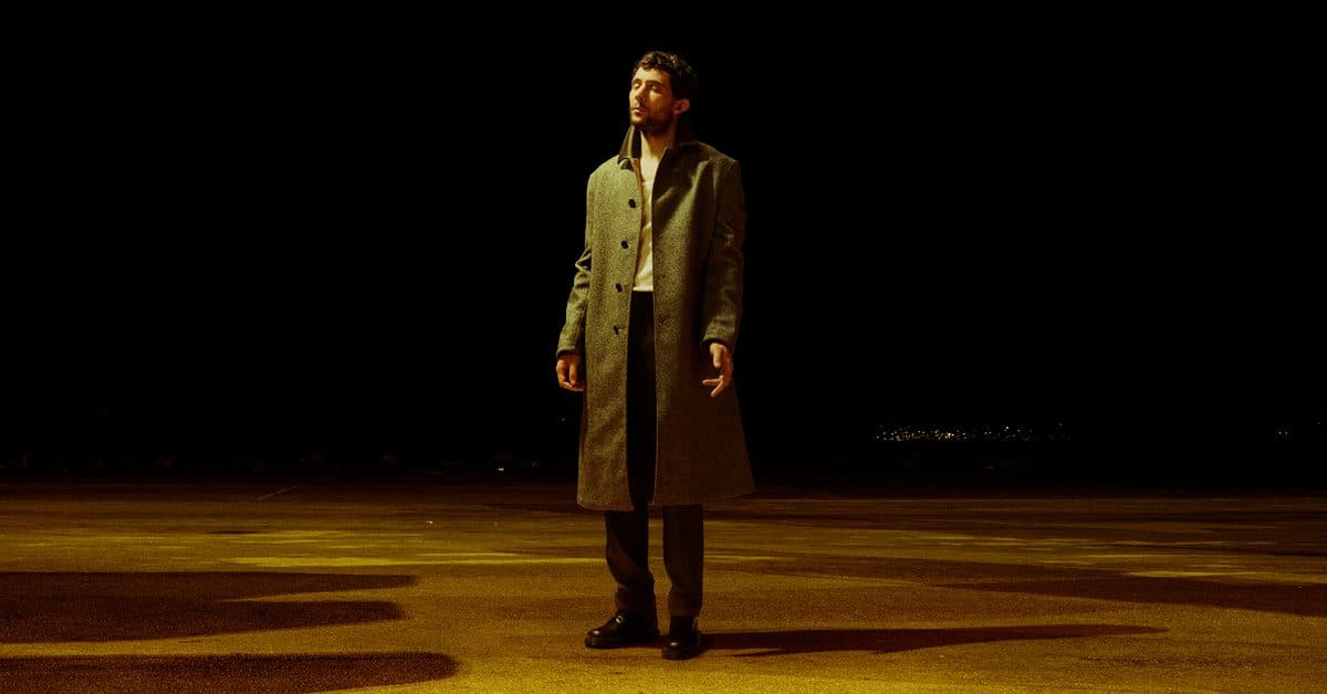 National Theatre Live: Golden Boy (15)